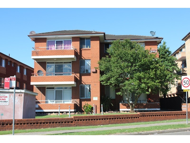 Fairfield NSW 2165
