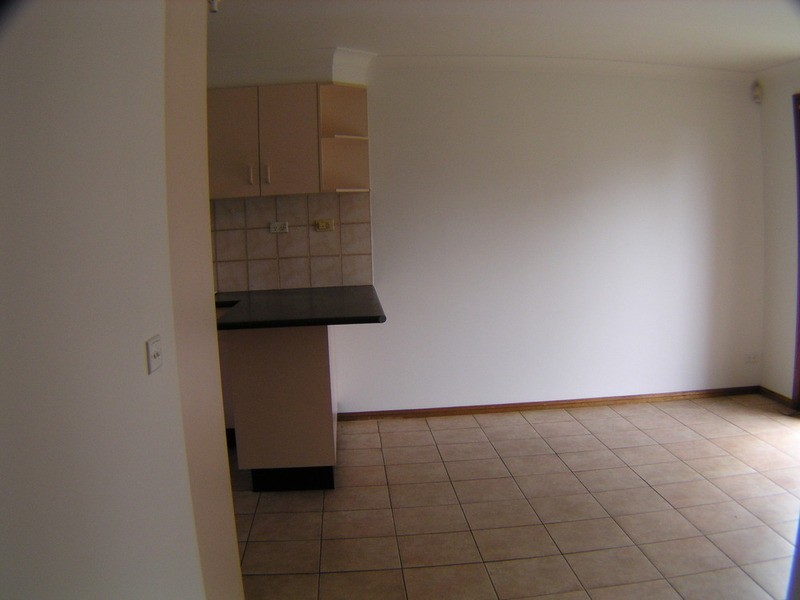 1/20 Yeronga Street, St Johns Park NSW 2176