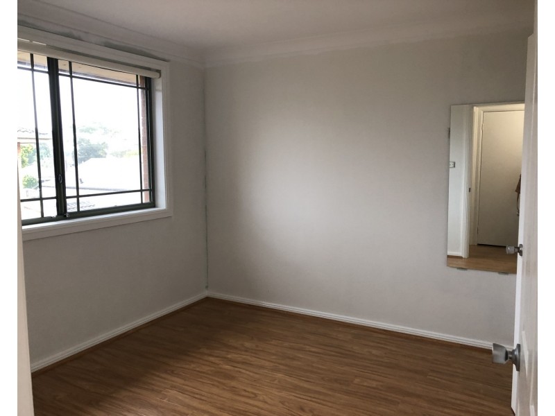 4/50 Camden Street, Fairfield NSW 2165