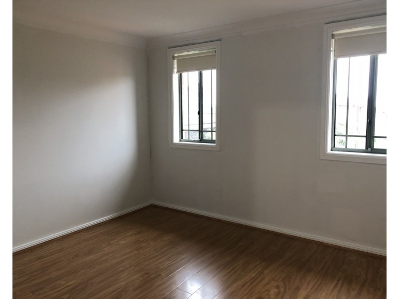 4/50 Camden Street, Fairfield NSW 2165