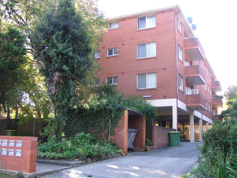 13/38 Hardy Street, Fairfield NSW 2165