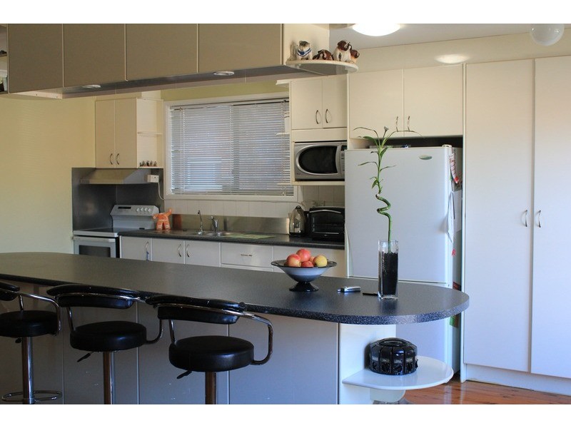 2 Cecil Place, Greenfield Park NSW 2176