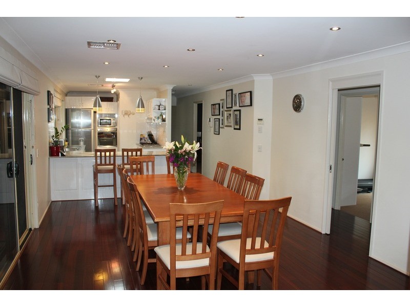 4 Hannan  Place, Prairiewood NSW 2176