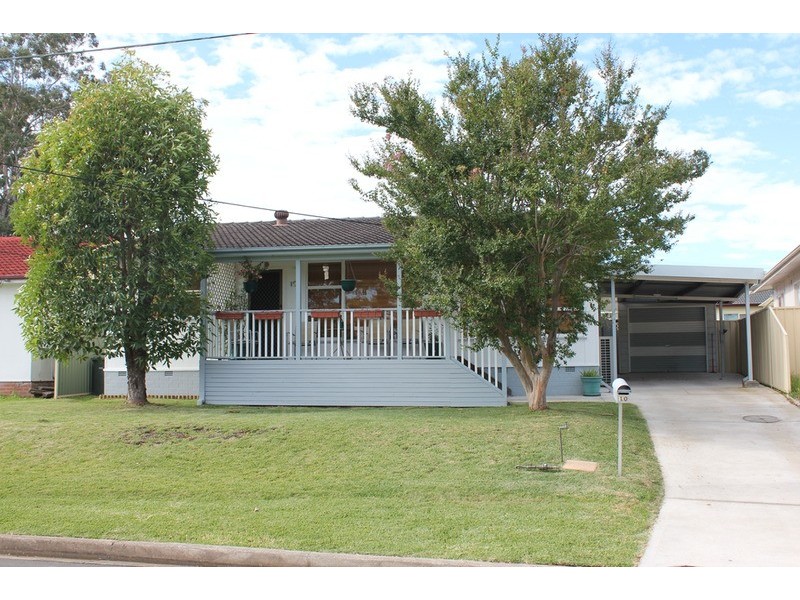 10 Noelene Street, Fairfield West NSW 2165