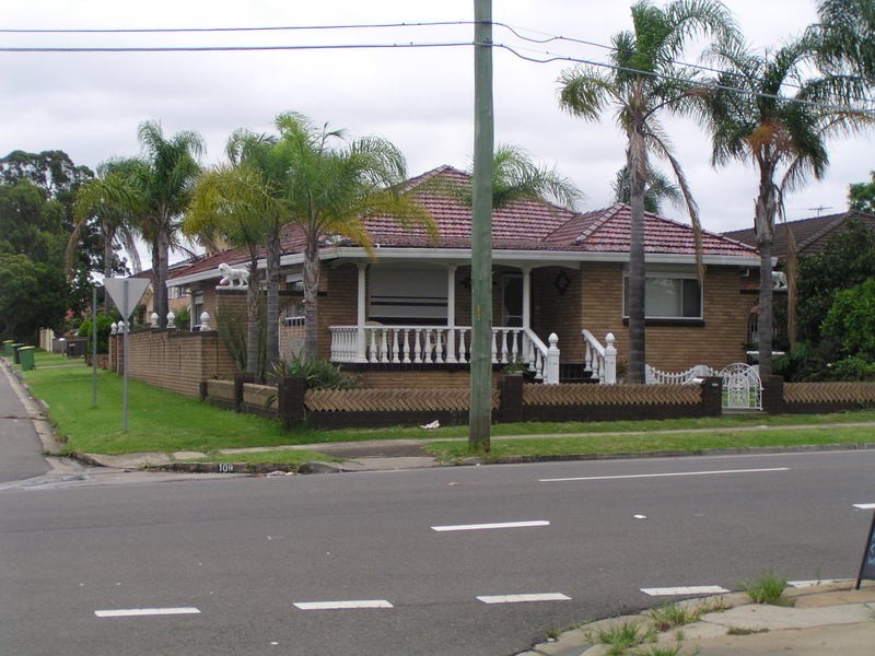 109 The Boulevarde, Fairfield Heights NSW 2165