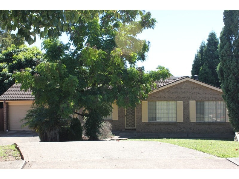 Edensor Park NSW 2176