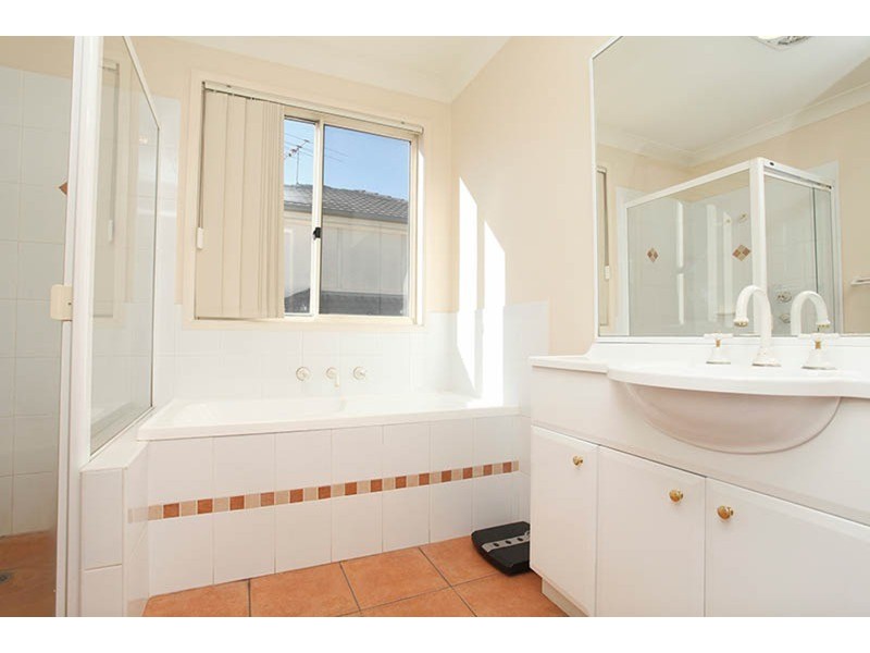 Fairfield East NSW 2165