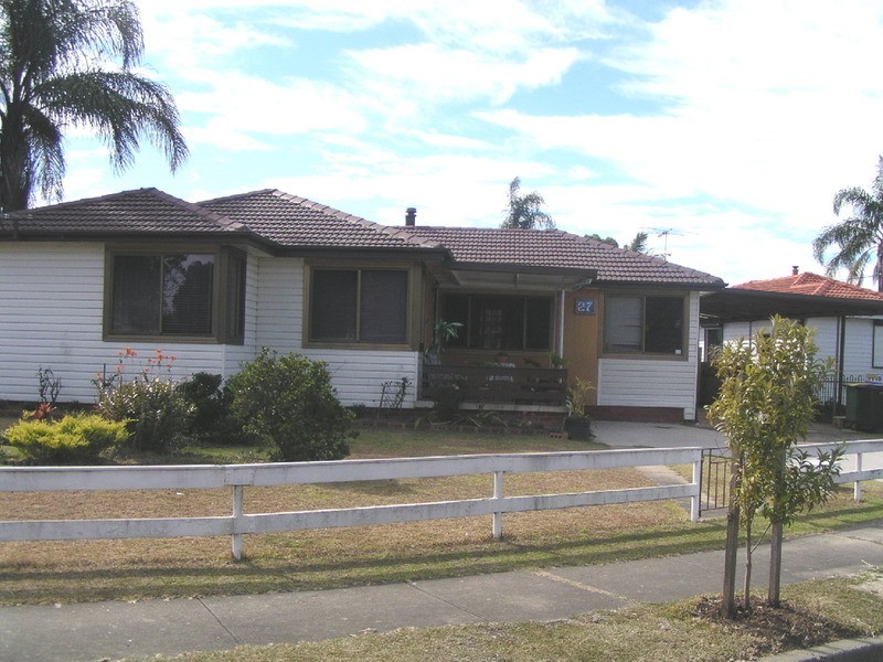 Fairfield West NSW 2165