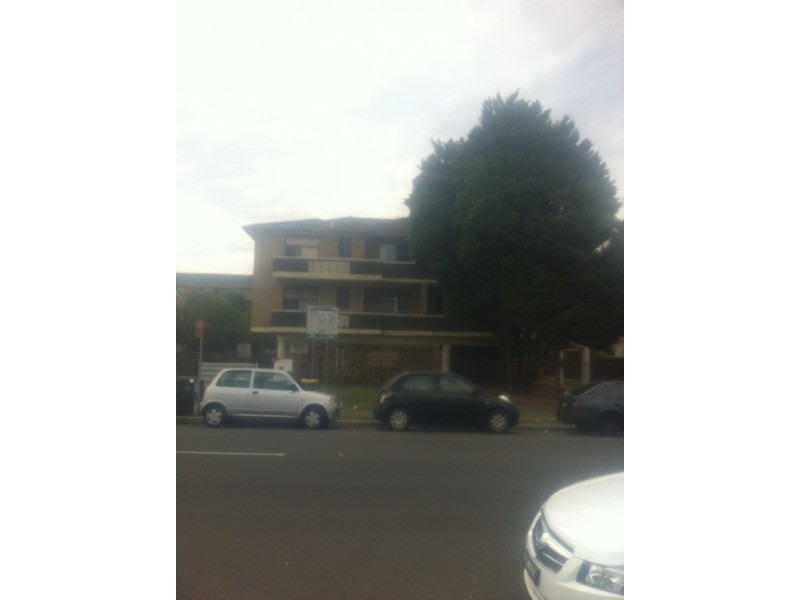 Fairfield NSW 2165