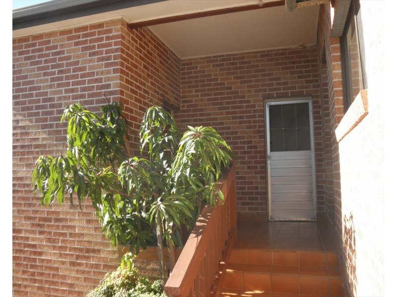 25B Rowley Street, Smithfield NSW 2164