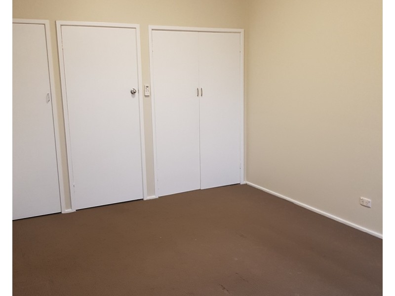 4A Daley Place, Fairfield West NSW 2165