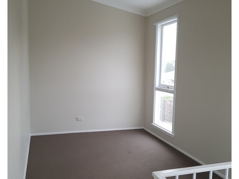 4A Daley Place, Fairfield West NSW 2165