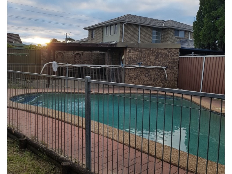 4A Daley Place, Fairfield West NSW 2165