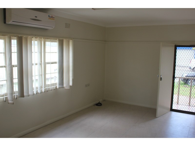 49 Whitaker Street, Yennora NSW 2161