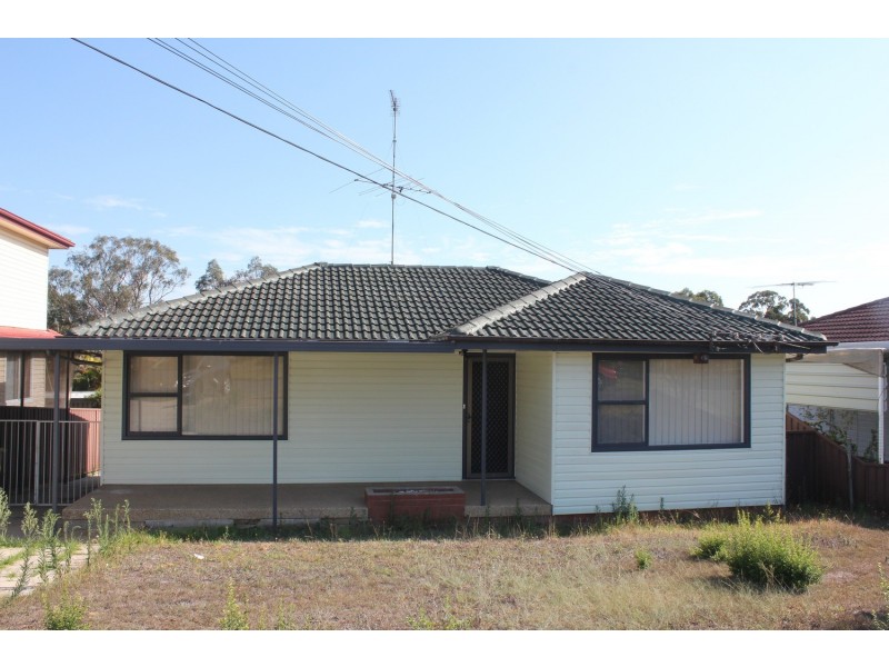 25 Eyre Street, Smithfield NSW 2164