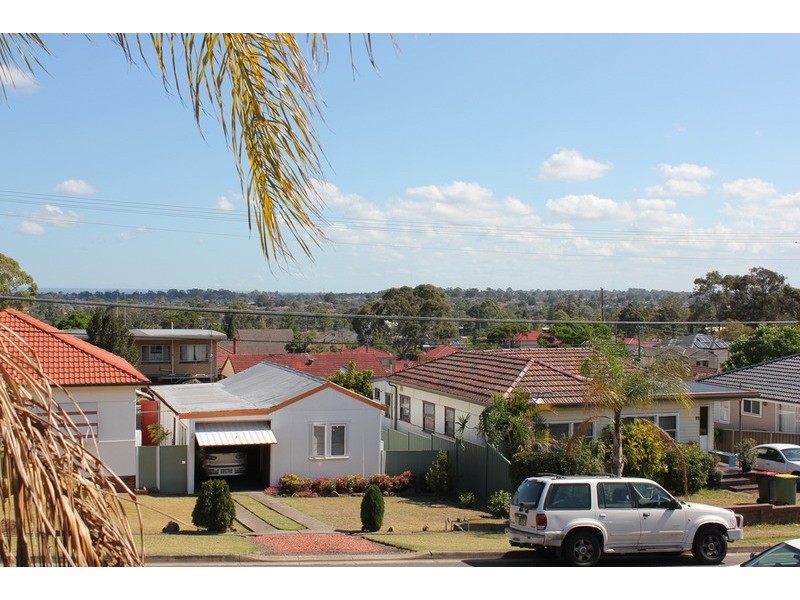 86 Dawson Street, Fairfield Heights NSW 2165