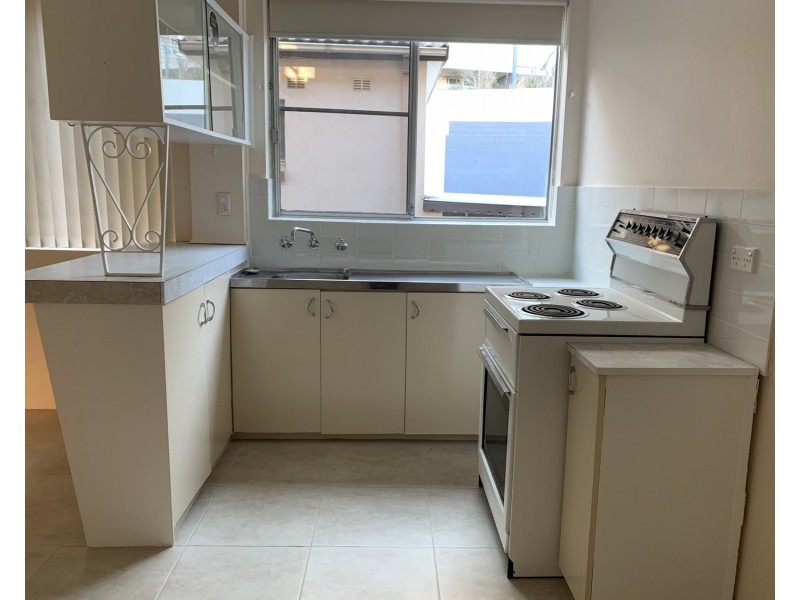 2/12 Vine Street, Fairfield NSW 2165