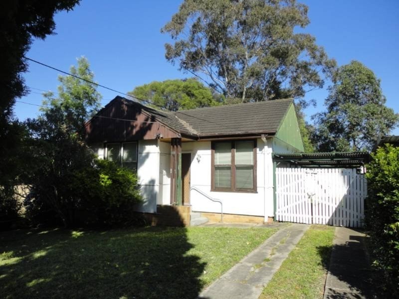 35 Neerini  Avenue, Smithfield NSW 2164