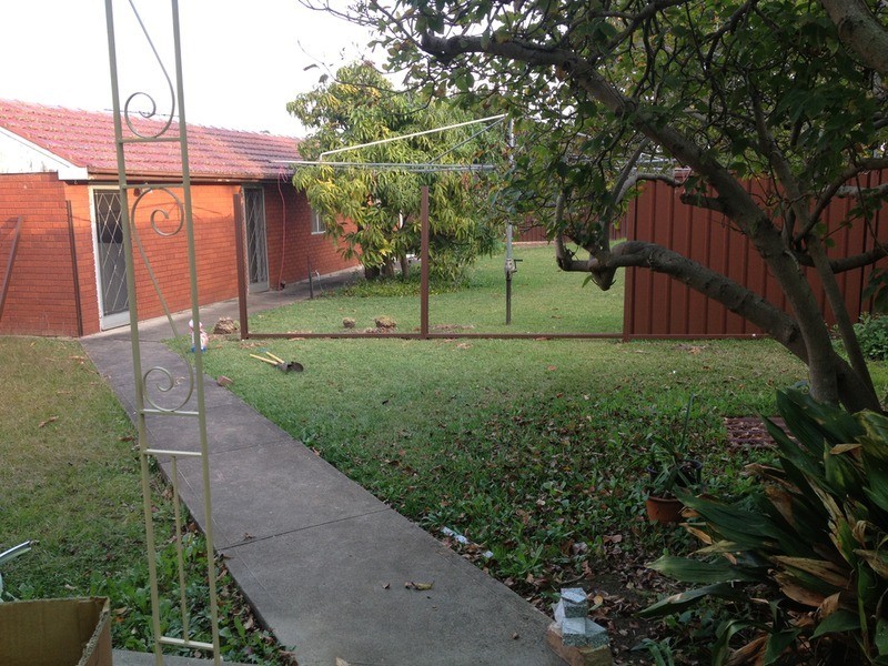 37B Macquarie Street, Fairfield NSW 2165