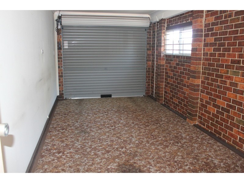 8 Bathurst Street, Wakeley NSW 2176