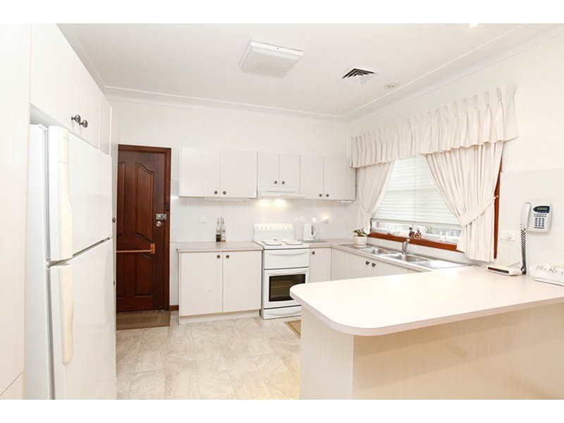 98 Eton Street, Smithfield NSW 2164