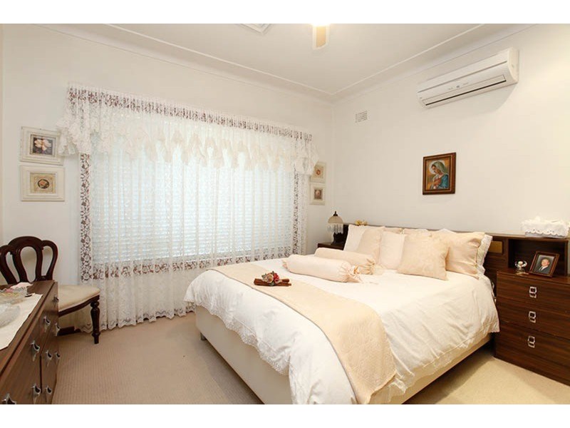 98 Eton Street, Smithfield NSW 2164