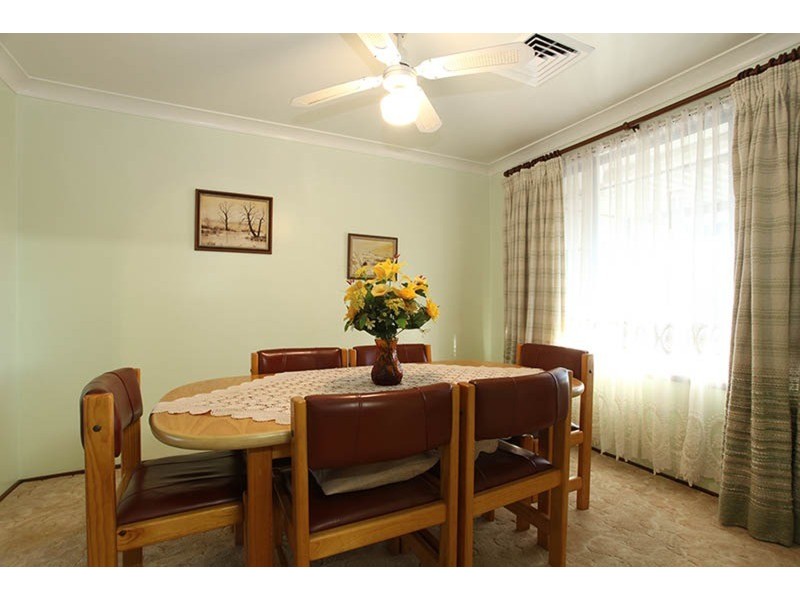 30 Jensen Street, Fairfield West NSW 2165