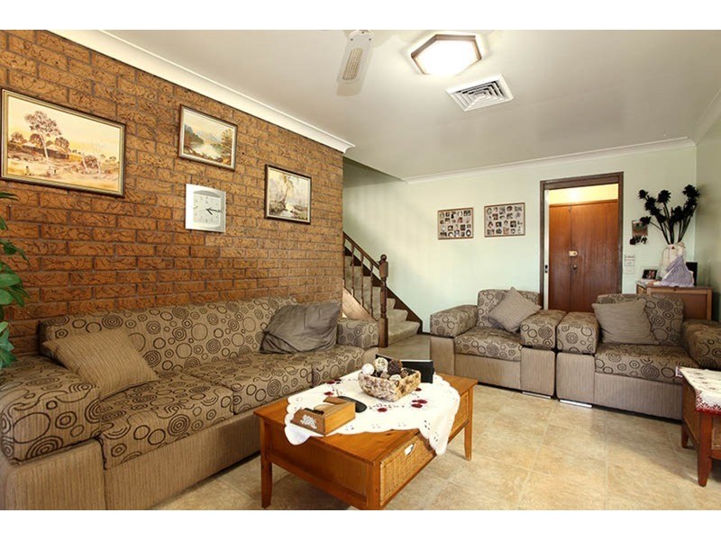 30 Jensen Street, Fairfield West NSW 2165