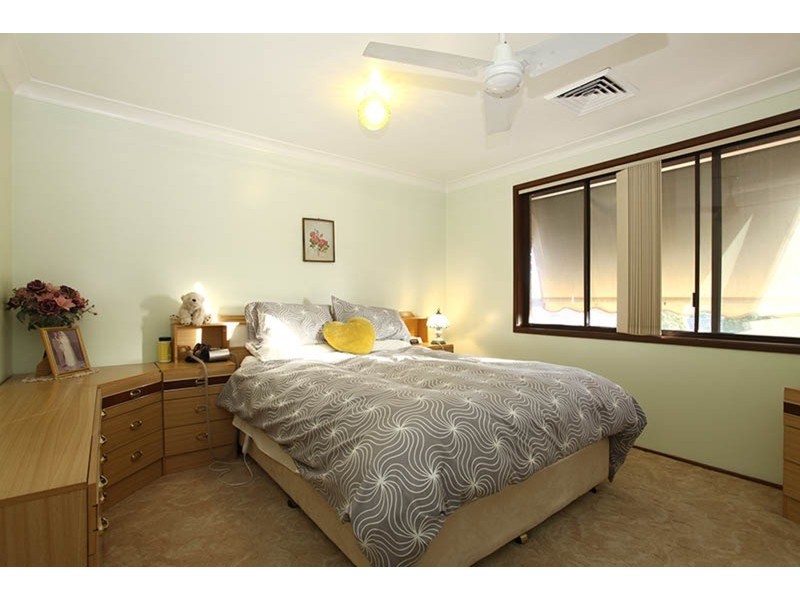 30 Jensen Street, Fairfield West NSW 2165