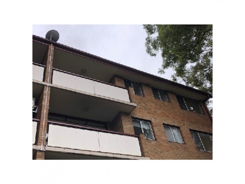 37/127 The Crescent, Fairfield NSW 2165