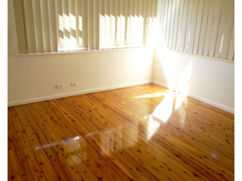 9 Wray Street, Fairfield Heights NSW 2165