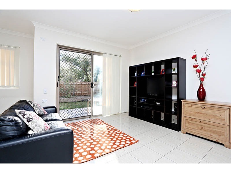 1/546-556 Woodville Road, Guildford NSW 2161