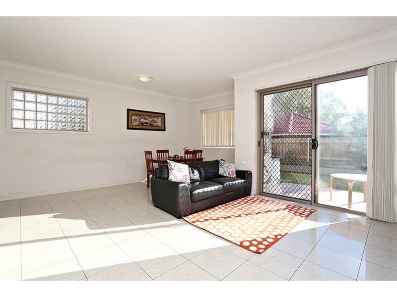 1/546-556 Woodville Road, Guildford NSW 2161