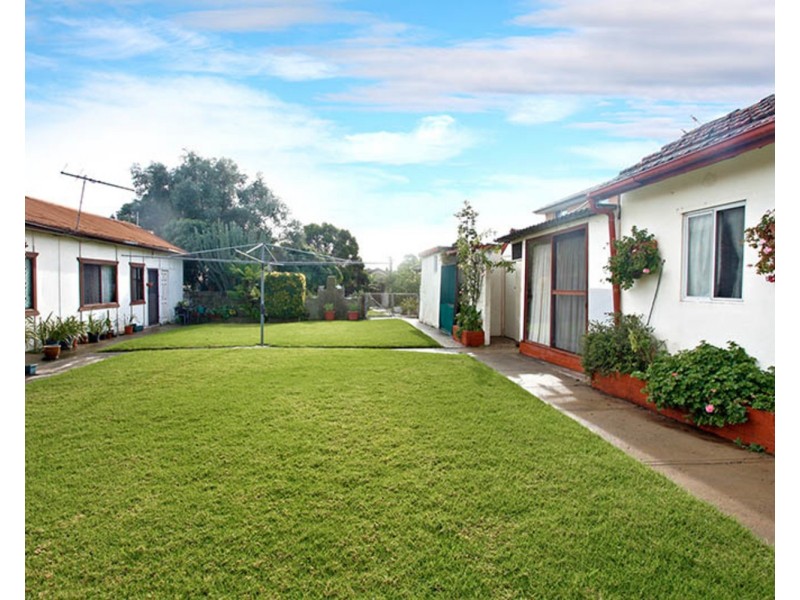 98 Eton Street, Smithfield NSW 2164