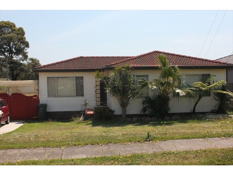 7 Snowdon Crescent, Smithfield NSW 2164