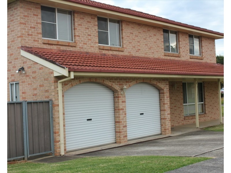 2 Tuncurry Street, Bossley Park NSW 2176