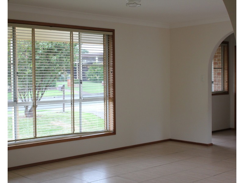 2 Tuncurry Street, Bossley Park NSW 2176