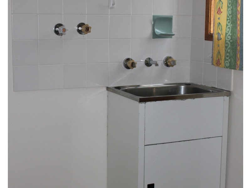 2 Tuncurry Street, Bossley Park NSW 2176