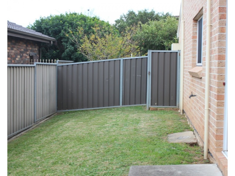 2 Tuncurry Street, Bossley Park NSW 2176