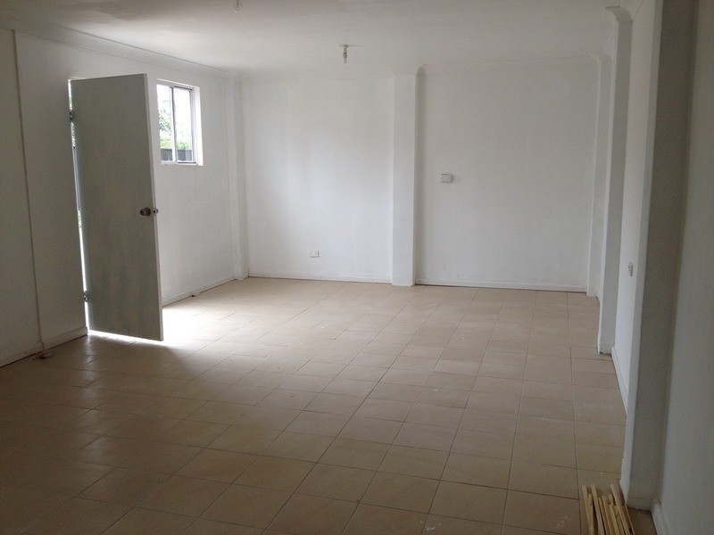 432 The Horsley Drive, Fairfield NSW 2165