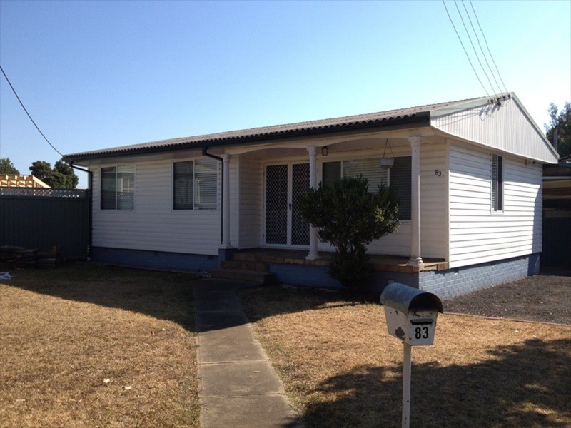 83 Chifley Street, Smithfield NSW 2164