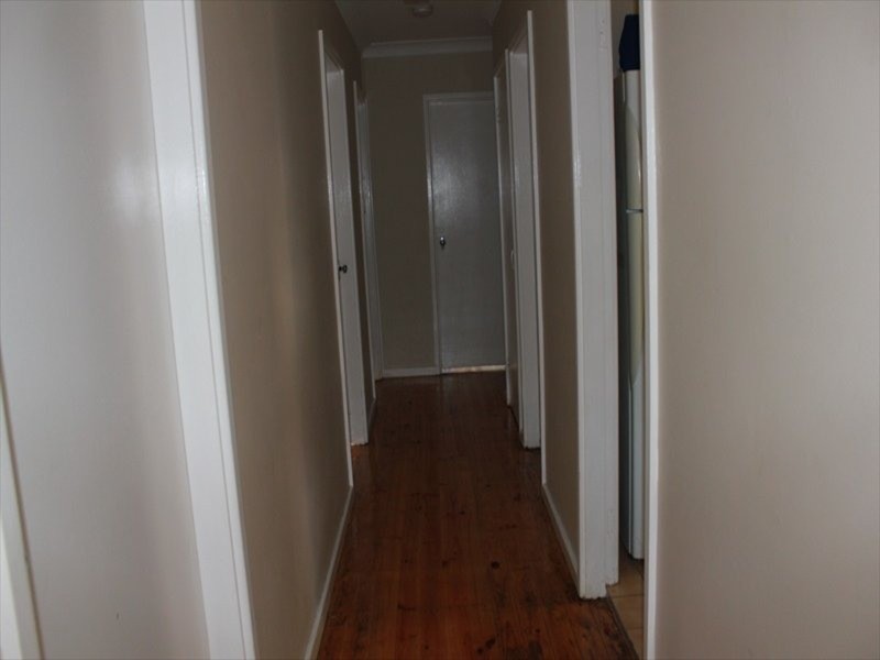 8 Eyre Street, Smithfield NSW 2164