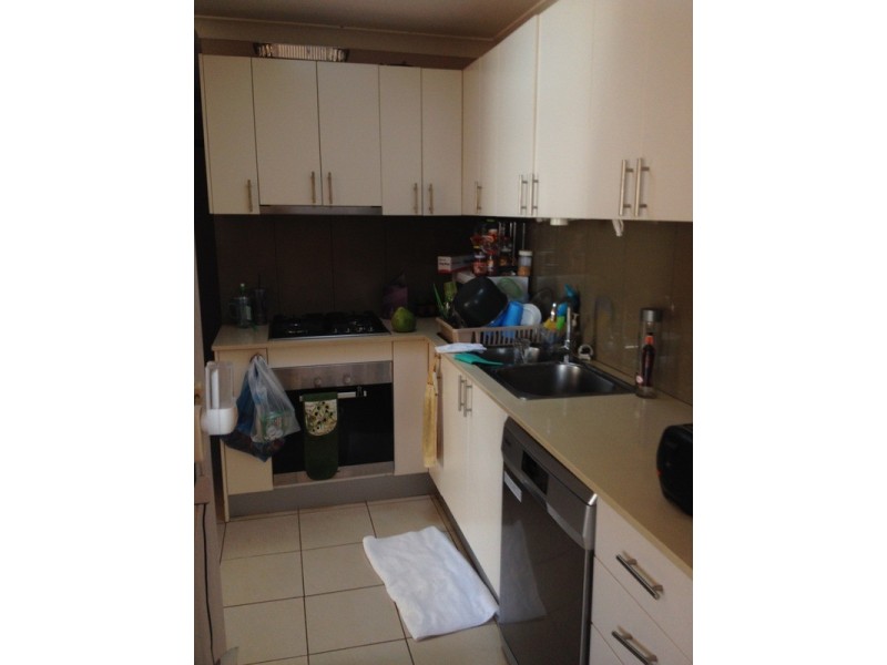 8/10-12 Fairlight Avenue, Fairfield NSW 2165