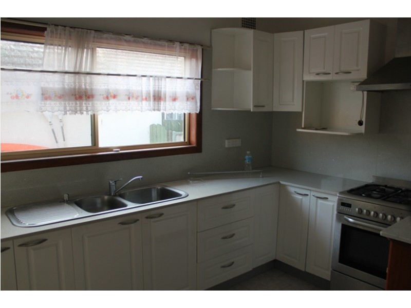 Fairfield East NSW 2165