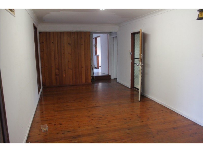 Fairfield East NSW 2165