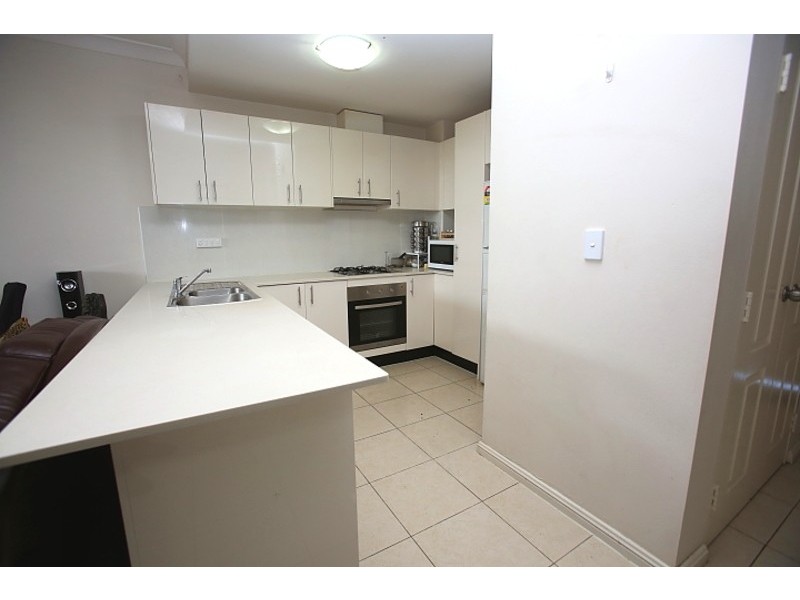 10/548-556  Woodville Road, Guildford NSW 2161