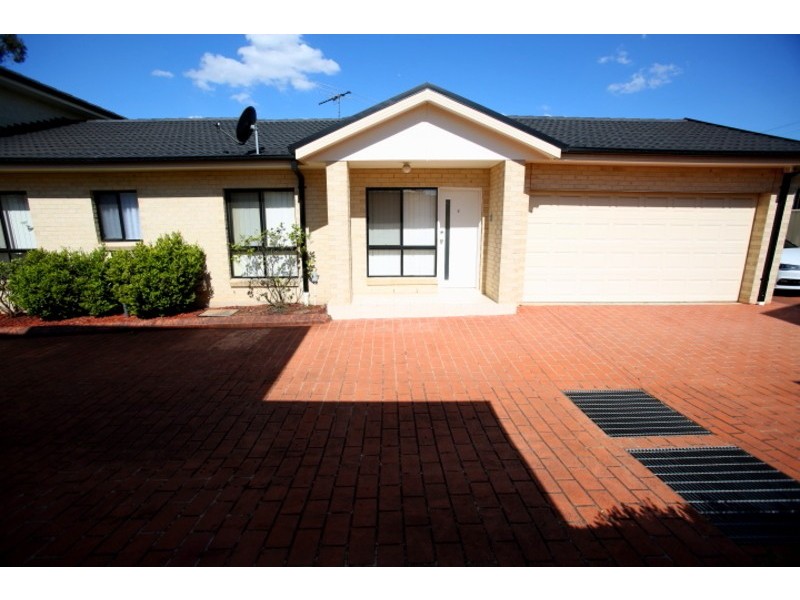 2/202-204 Ware  Street, Fairfield NSW 2165