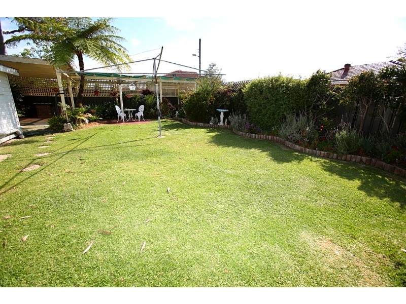 29 Kalora Avenue, Fairfield West NSW 2165