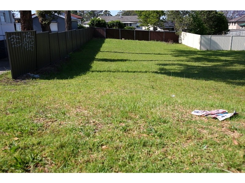 313 Smithfield Road, Fairfield West NSW 2165