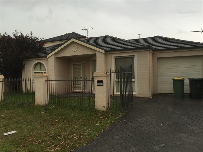 17 Pepercorn Avenue, Fairfield East NSW 2165